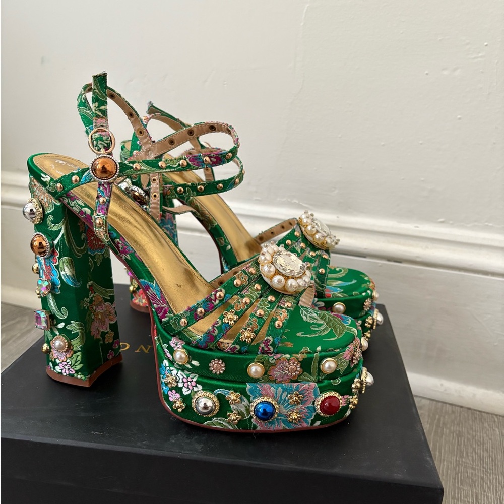 Floral Embellished Green Heels - Picture 7 of 11
